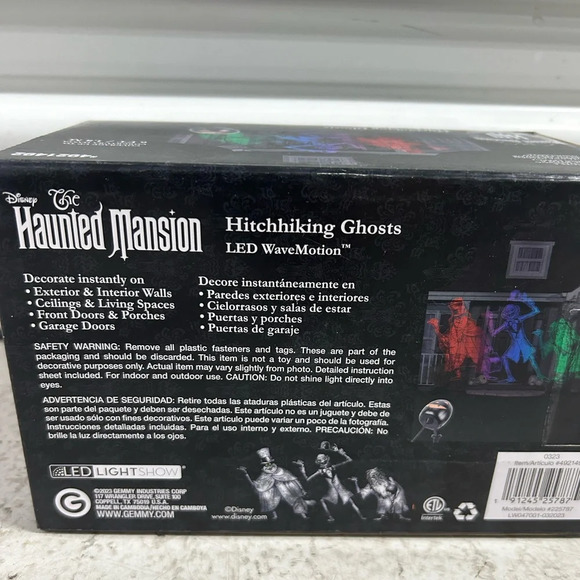 - Disney Haunted Mansion Hitchhiking Ghosts Projector NEW - Picture 3 of 4